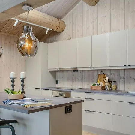 Holiday home Modern With Beautiful Design By Galavatn *