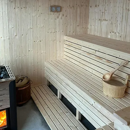 Nyaraló Modern With Beautiful Design By Galavatn Gålå