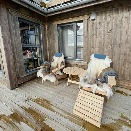 Modern With Beautiful Design By Galavatn بيت للعطل