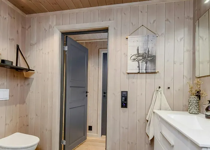 Modern With Beautiful Design By Galavatn *